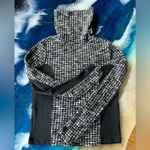 NIKE PRO HYPERWARM Mock Brushed Pullover, Small Black Gray and White NWOT